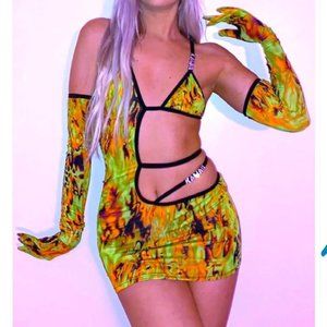 Shaykawaii The green flame dress
